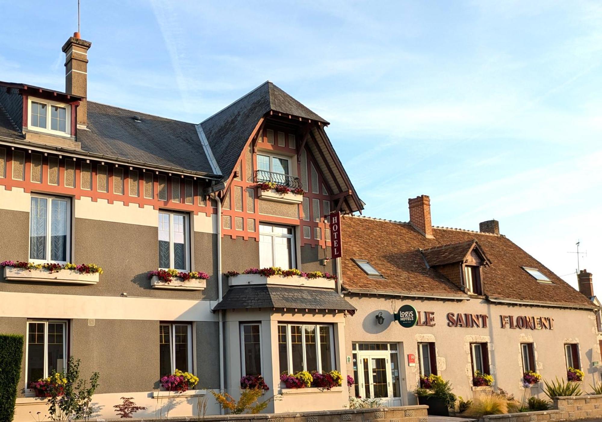 Logis Hotel Le Saint Florent Mont-près-Chambord 외부 사진