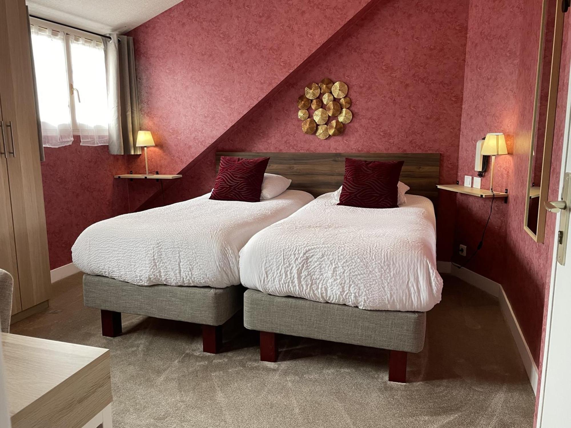 Logis Hotel Le Saint Florent Mont-près-Chambord 외부 사진