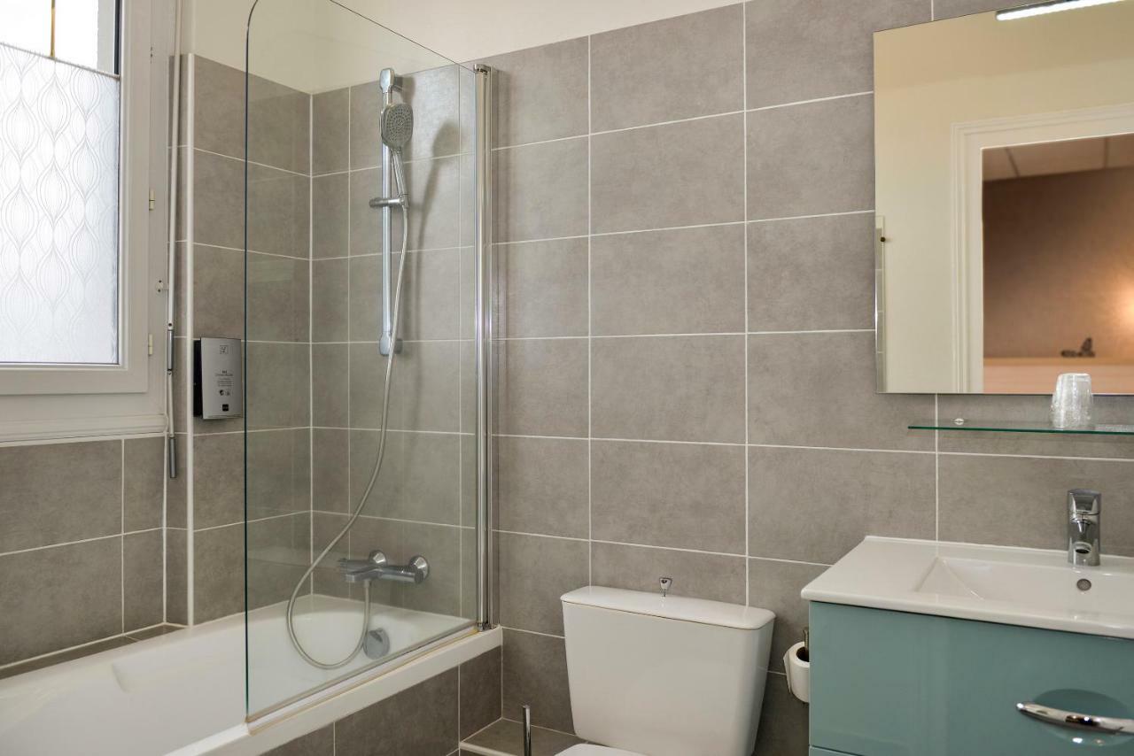 Logis Hotel Le Saint Florent Mont-près-Chambord 외부 사진